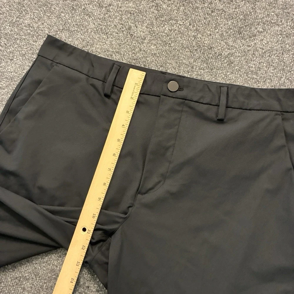 Quince Black Performance Stretch Technical Dress Pants Mens 36x30 Casual